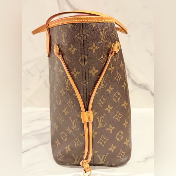 Louis Vuitton Neverfull Mm - Picture 3 of 16